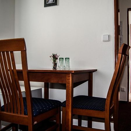 Restaurace A Penzion Garnet Olomouc Eksteriør bilde