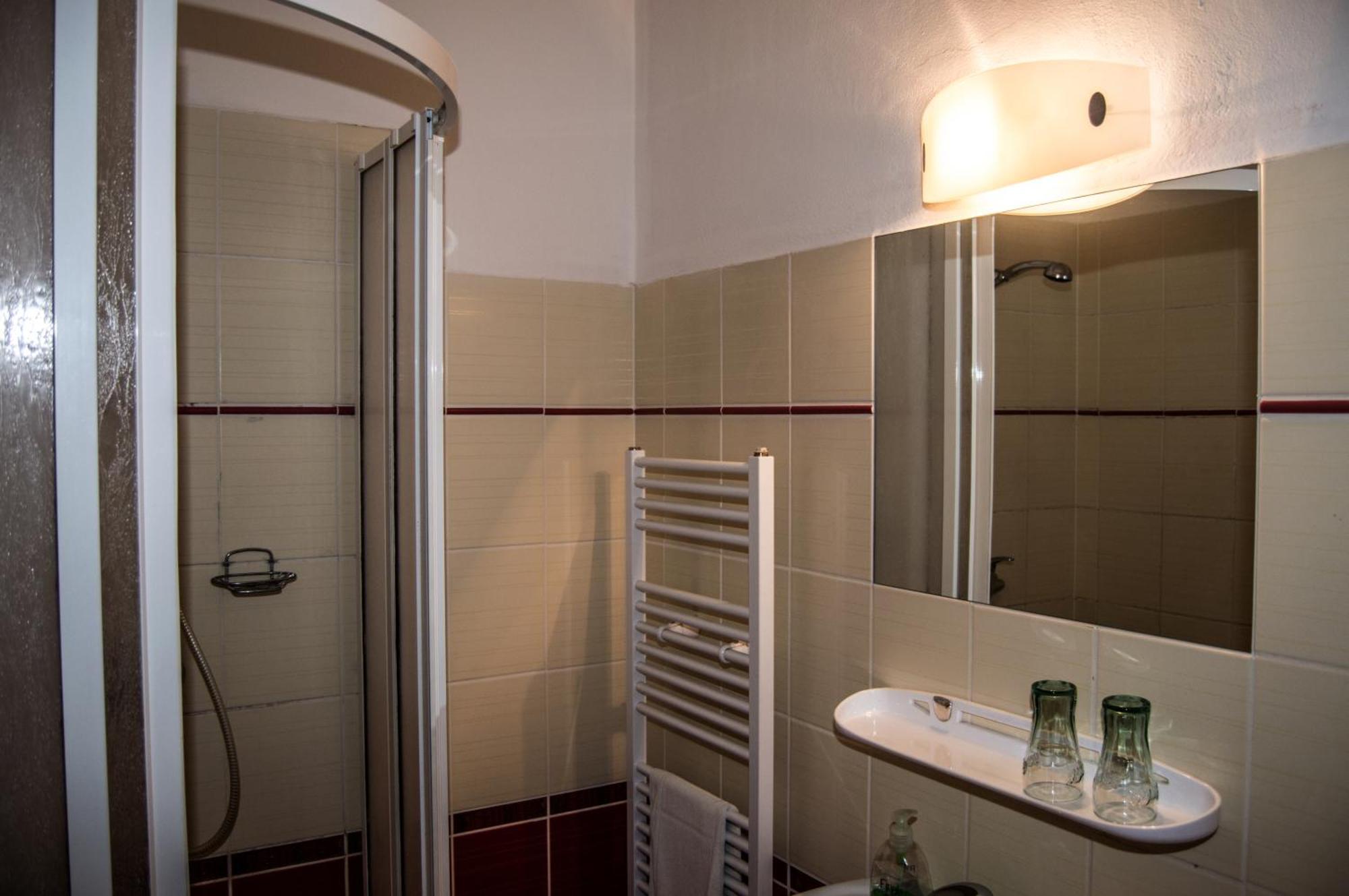 Restaurace A Penzion Garnet Olomouc Eksteriør bilde